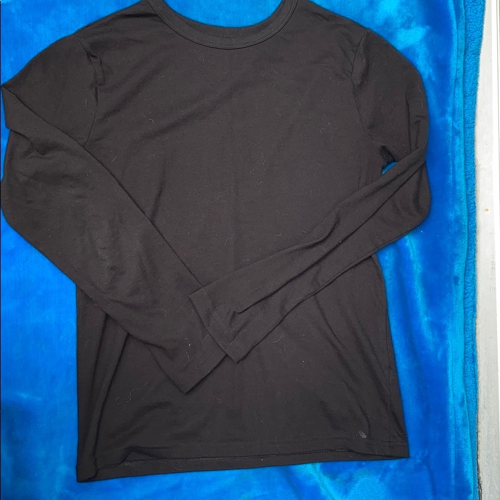 basic black shirt